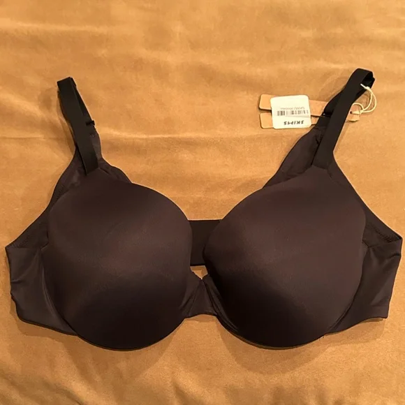 SKIMS 36B NWT Smoothing Intimates Full Coverage Lightly Lined Bra in Onyx - Picture 2 of 11